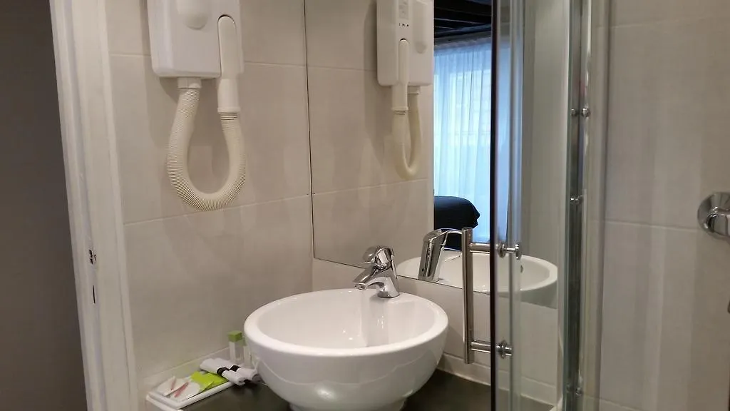 Hotel Le Compostelle Париж