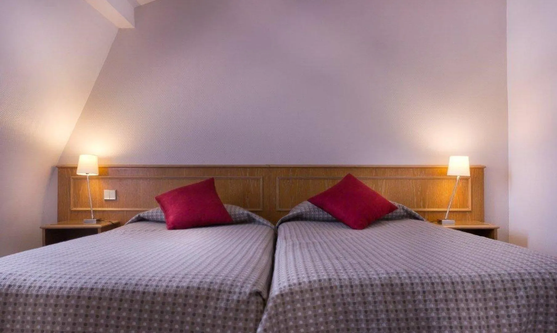 Hotel Le Compostelle Paryż Francja